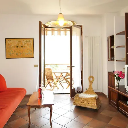 La Rocca By Interhome דירה *